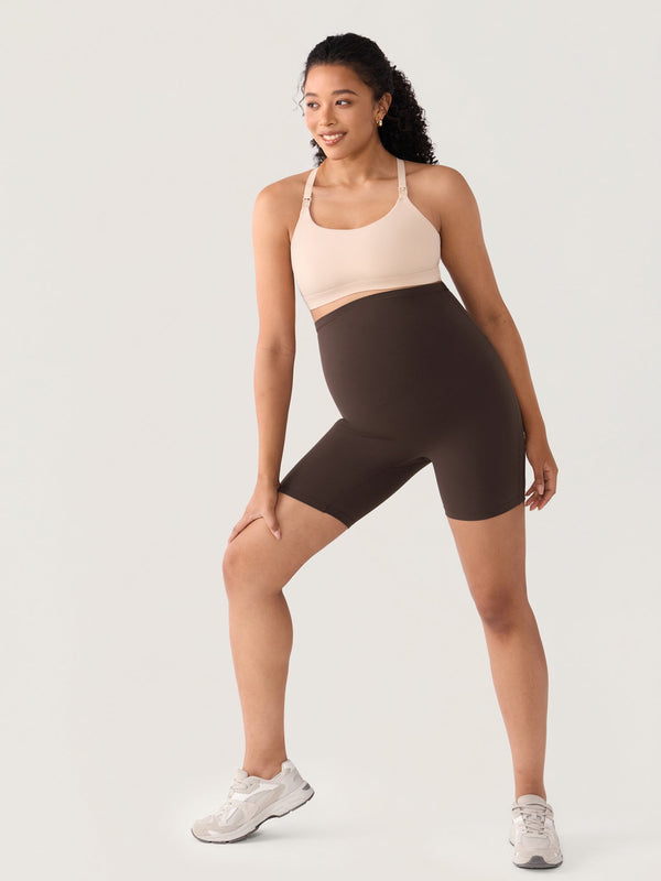 Natrelax® Seamless-Front Maternity Shorts 6"
